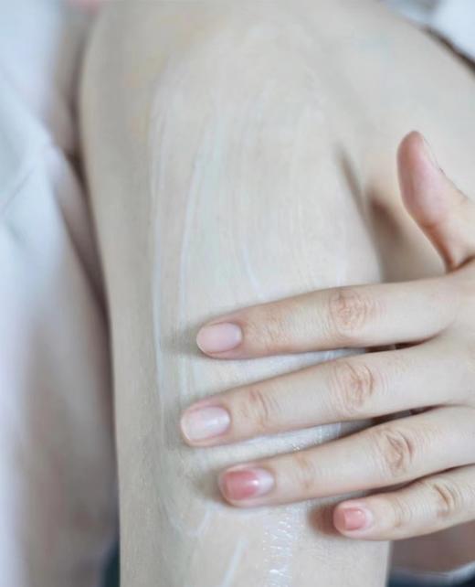 高标准迪Dio*花漾甜心全身香氛护手霜唇膏套装 商品图8