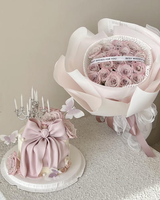 翻糖粉蝴蝶优雅蛋糕（约1.5磅） 商品图0