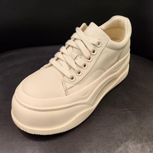 LFGJ凌介女鞋  14696  时尚百搭厚底鞋 商品图3