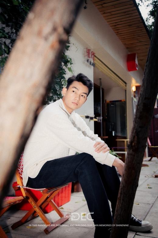 442564270肌理圆领卫衣 商品图3