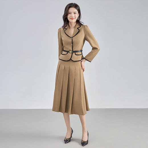 【高货wl】全新升级【铂金会员367/天猫499/差价132】(03555) 洛诗琳时尚减龄套装女秋季百搭修身短外套半身裙子两件套 商品图3