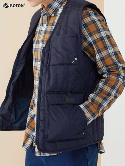 波顿年秋冬高端V字领白鸭绒男士轻薄羽绒马甲背心深蓝色MC790522 商品图1