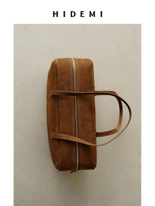 HIDEMI 经典款波士顿系列进口做旧复古感磨砂牛皮大号多用背包 大象灰/栗子棕 商品图8