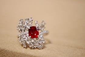 18k无烧红宝石戒指1.0ct