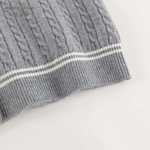 马克珍妮女童复古学院撞色针织毛衣开衫2024年秋冬新款241775 商品图5