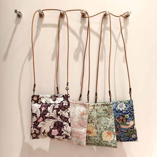 Morris印花斜跨小包|把英国艺术家经典作品背上身，好看又实用 商品图5