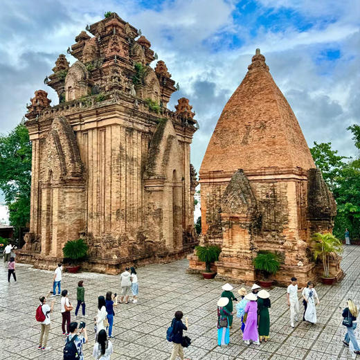 【越南】芽庄高尔夫 5天4晚2球 · 在高球天堂尽情挥杆（4-12人中文小团） 商品图4