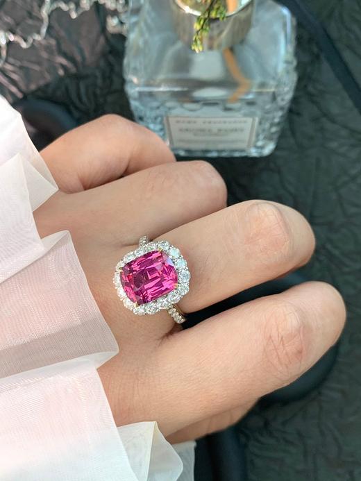 5.35克拉 无烧马亨盖尖晶石戒指吊坠两用款 商品图5