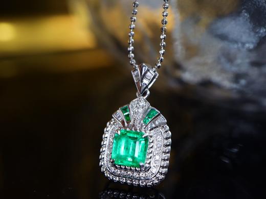 潘杰希尔祖母绿吊坠1.03ct 商品图3