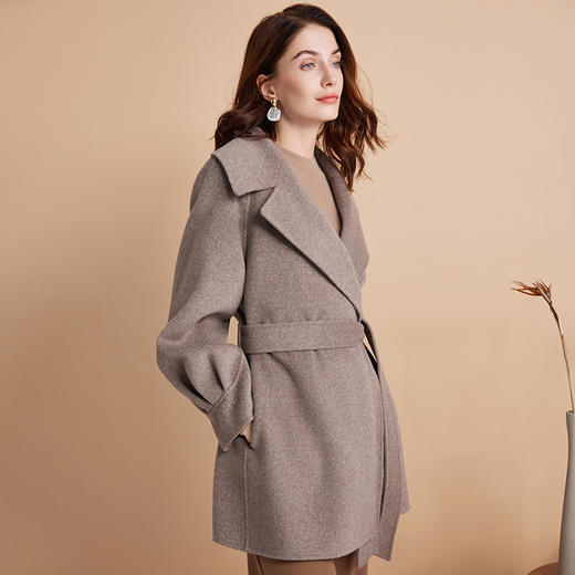 EITIE爱特爱冬新款气质翻领收腰显瘦高级感羊毛毛呢大衣外套D2414407 商品图2