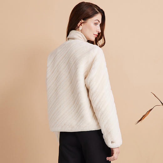 EITIE爱特爱简约经典圆领小香风100%棉羊毛短款毛呢外套冬新款外套D2403403 商品图4