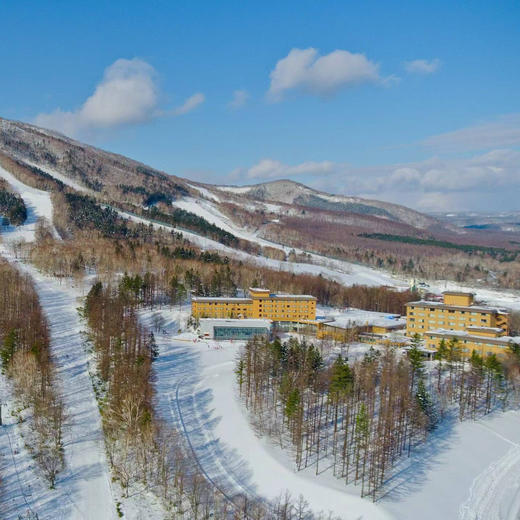 【25-26雪季早鸟】3晚/5晚【北海道佐幌ClubMed度假村】一价全包！含每日三餐、酒水畅饮、儿童托管，尊享滑雪通行证及专业滑雪课程，吃喝玩乐尽情畅享！ 商品图1