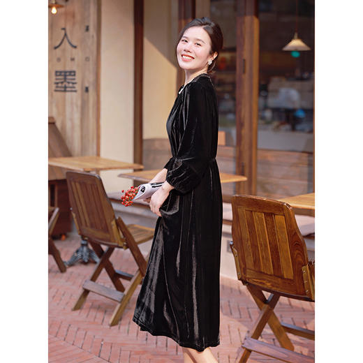 高级感 法式复古丝绒连衣裙 商品图3