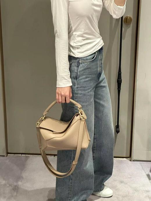 罗意威新款小号柔软牛皮革Puzzle手袋（CB） 商品图6