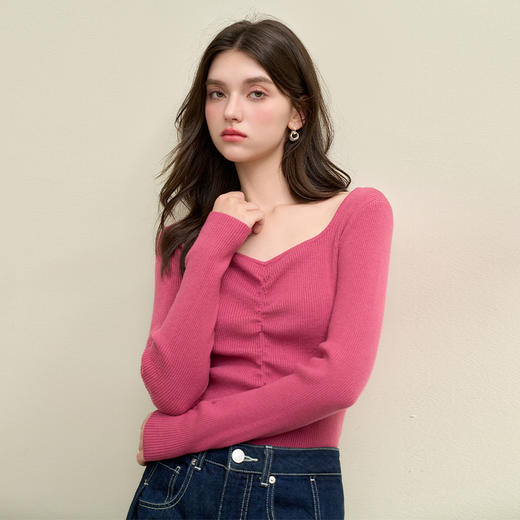 绵羊毛简约设计感针织衫女早春轻薄捏褶高弹桃心领打底衫V4142675 商品图1