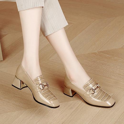 【预售5天】粗跟单鞋女中高跟皮鞋英伦方头鞋子女漆皮乐福鞋LD&7028 商品图2