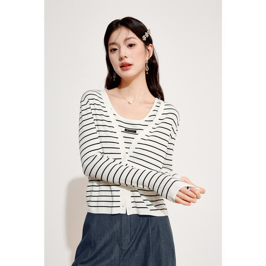 【特惠不退货】诗凡黎白色圆领针织两件套3F8131561 商品图0