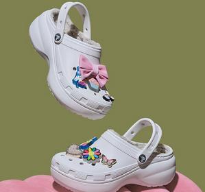 CROCS 白色 经典云朵暖棉Clog 207938-100 商品图0