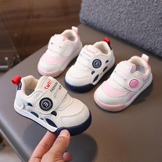 【秋季新款鞋子，软底设计，适合1-2岁宝宝学步】婴儿宝宝鞋子 秋季新款 男童软底学步鞋 1-2岁女童小孩卡通运动鞋-QQ 商品图0