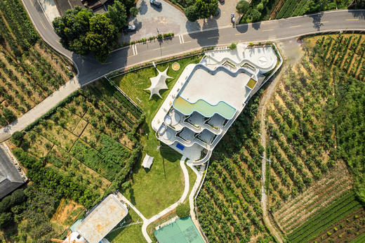 【团建优选-蒲江242号院】7999元=13房云朵城堡民宿，明月村，享超大花园草坪、带地暖、扎染&陶艺、清凉漂流、采茶等项目hzsly 商品图4