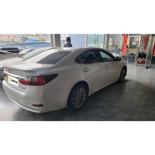 雷克萨斯 ES 200 舒适版【长租-北京】 商品图3