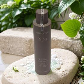 贝伊丝香氛臻萃沐浴露 250ml/瓶