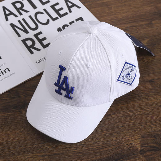 严选 | MLB钻石型刺绣标志棒球帽 多种颜色可选 显脸小 不挑人 商品图5