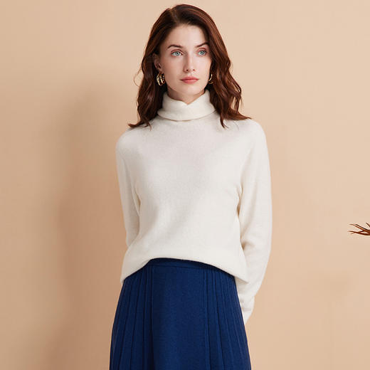 EITIE爱特爱柔软无缝打底薄款高领修身显瘦羊毛针织衫冬新款D2401423 商品图4