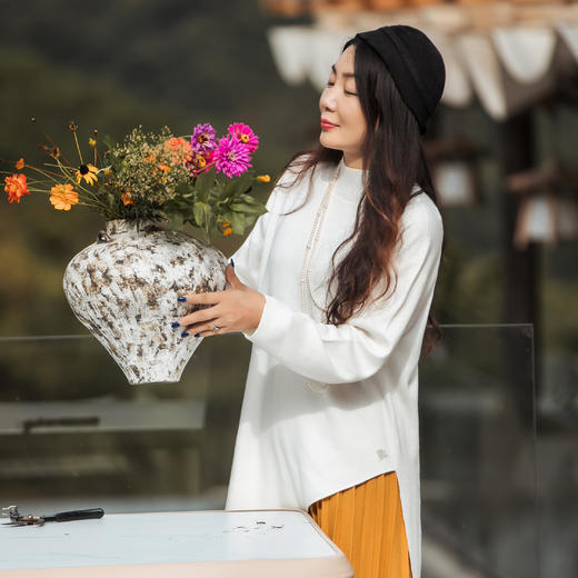 【林栖设计小店】复古毛织上衣多色百搭不规则设计2024秋冬新品针织毛衣女1943264 商品图1