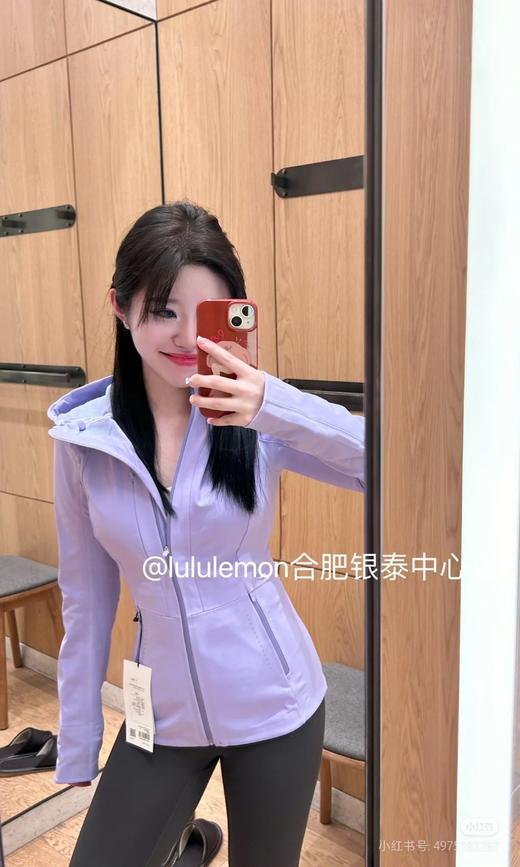 点此购买 LULU秋冬季女士运动夹克加绒外套 zc 298581 商品图13