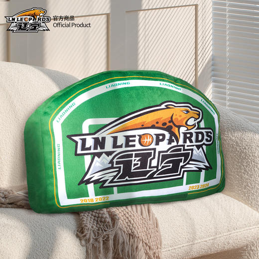 【官方正版】辽宁飞豹男篮 | 队徽款烫印夺冠纪念篮板家居抱枕球迷周边 商品图3