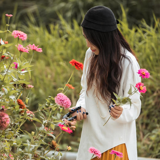 【林栖设计小店】复古毛织上衣多色百搭不规则设计2024秋冬新品针织毛衣女1943264 商品图2