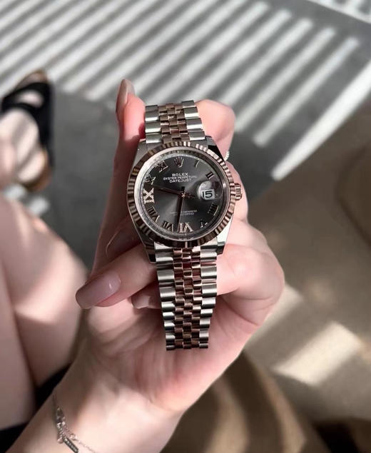 【劳力士日志型系列】 自动机械机芯 100米防水 男女同款 瑞表 36mm 灰色表盘 蚝式钢表壳 蚝式钢表带（XL） 商品图2