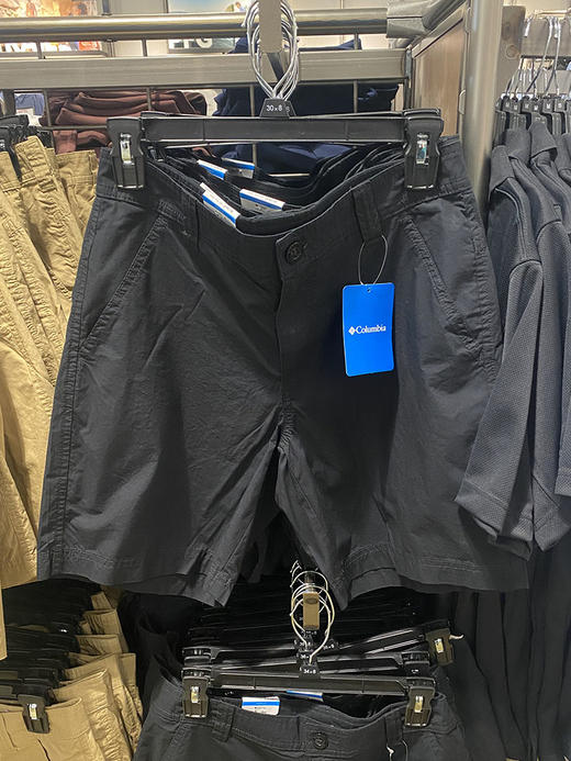 Columbia/哥伦比亚 男士夏季透气标准版型纯色休闲短裤 商品图0