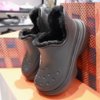 CROCS 黑/黑 雪屋短靴 210673-060 商品缩略图0