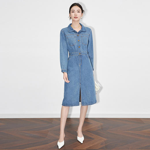 【高货wl】全新升级【铂金会员358/天猫479/差价121】(95917) 洛诗琳秋季式休闲复古减龄感通勤牛仔收腰开叉翻领连衣裙 商品图2