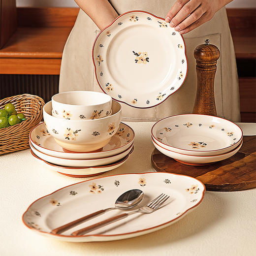 摩登主妇餐具米饭碗家用2024新款高颜值陶瓷碗具汤碗个人专用盘子 商品图1