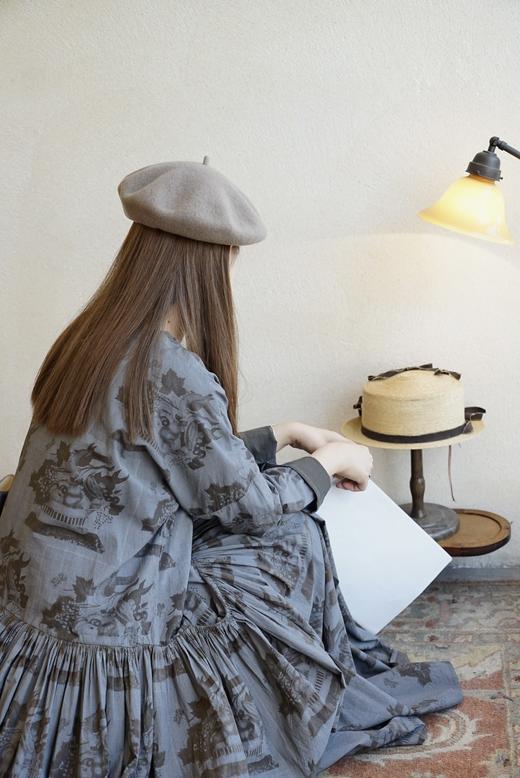 Aodress重工印花连衣裙 商品图4