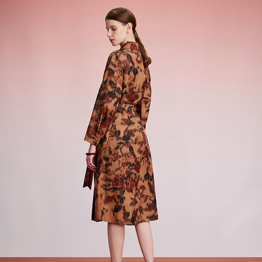 TANGY Collection/天意精品2024秋季新品中国风印花女士中长款风衣外套 商品图2