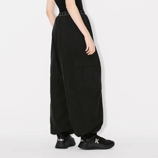 KENZO 高田贤三 女士小海棠花徽标印花混纺棉质休闲裤 黑色 FE52 PA087 9FI 99 商品图2