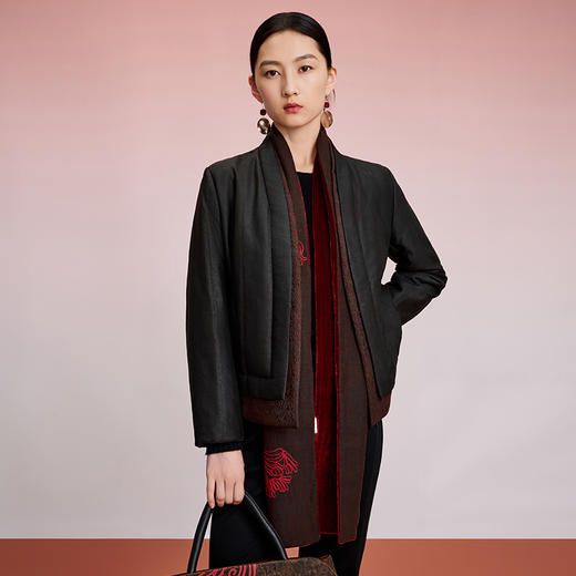 TANGY Collection/天意精品2024秋季新品中国风拼接女士棉衣 商品图1