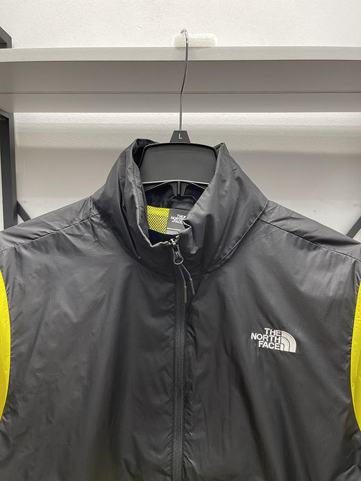 THE NORTH FACE/北面  男士宽松版型刺绣标拼色防泼水防风外套 商品图3