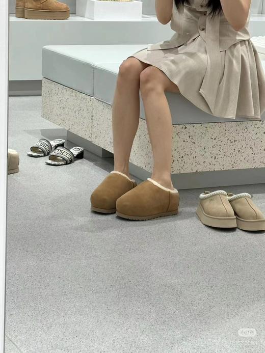 【女款】河南桑坡卡皮巴拉新款拖鞋 羊皮毛一体雪地靴 商品图5