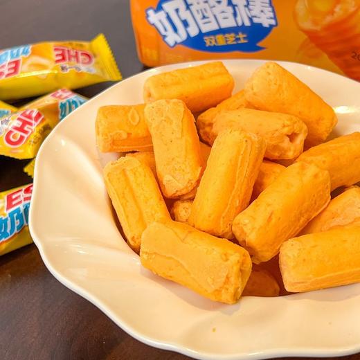 【食一佬奶酪棒】8.9💰到手满满一大箱！！ 😋到手一箱约32个~~ ✅精选原料：丹麦进口🧀芝士粉（添加量≥5%）、乳粉，优质河北🌽玉米粉  商品图5