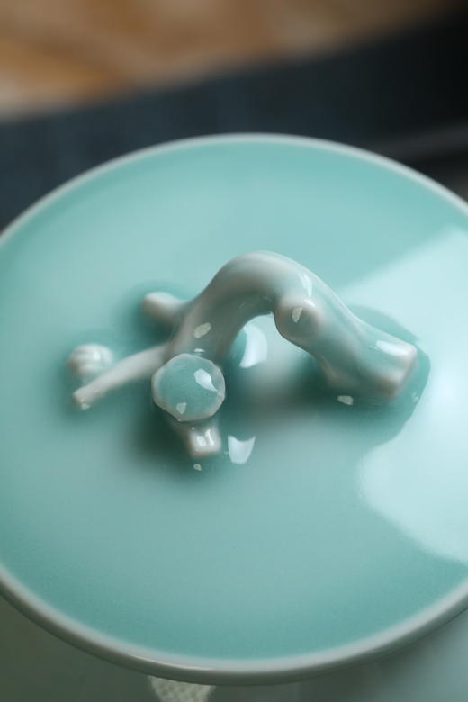 雷慧仙青瓷四君子茶叶罐 商品图3
