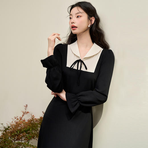 赫本风黑白撞色蝴蝶结长袖连衣裙女秋季收腰V领针织裙V4142952 商品图2