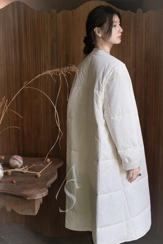 Studio Nicholson  乳白色ARA无领廓形长棉服 商品图1