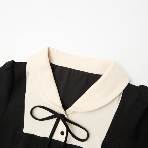 赫本风黑白撞色蝴蝶结长袖连衣裙女秋季收腰V领针织裙V4142952 商品图5