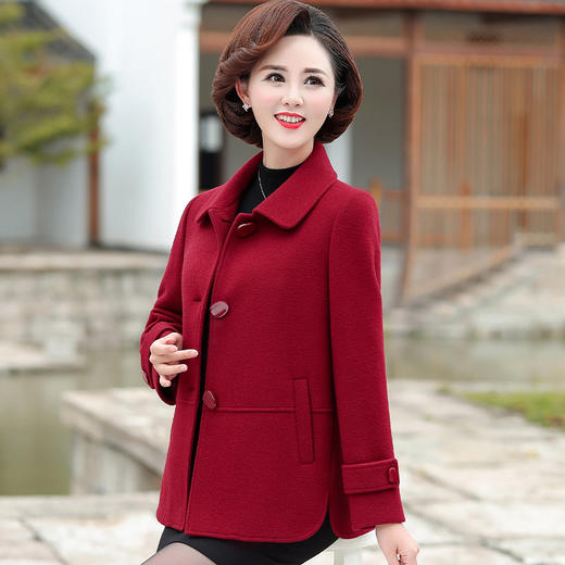 QYzz4051妈妈秋装毛呢外套短款洋气时尚2024新款中老年人女装春秋呢子上衣 商品图1
