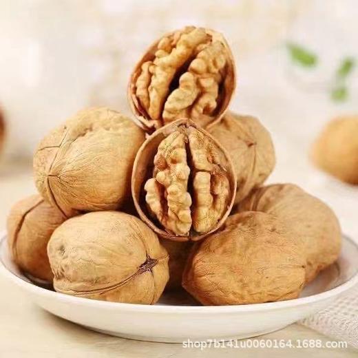 新疆纸皮核桃185核桃整箱批发新货未漂白纸皮原味生核桃孕妇零食 商品图3